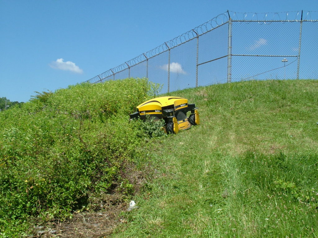 Building Maintenance & Commercial Grounds Maintenance Services